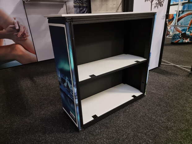 Stevige beursbalie met planken Easystand